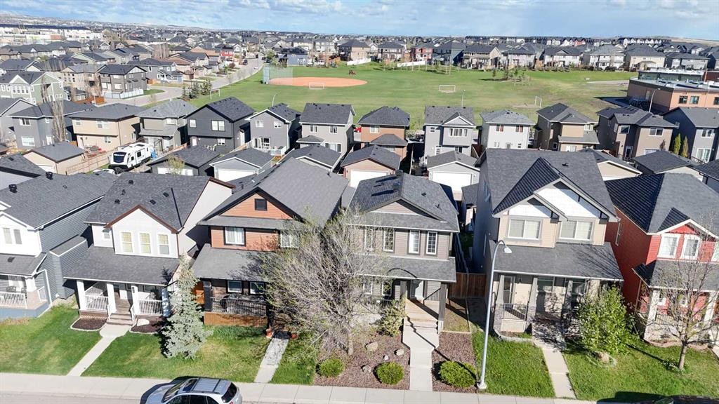 209 Evansdale Landing Nw, Calgary, AB - Outdoor With Facade