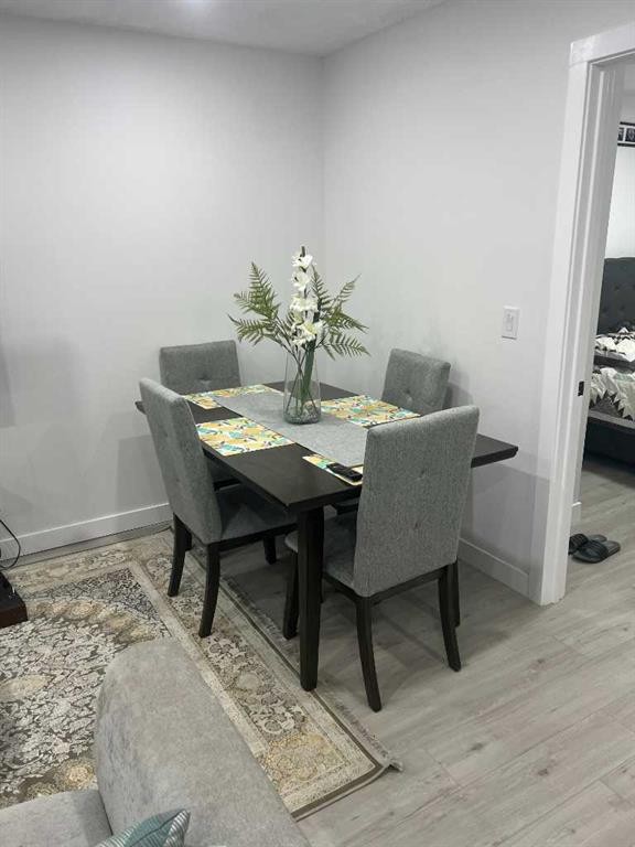 101-Dawson Drive, Chestermere, AB - Indoor Photo Showing Dining Room