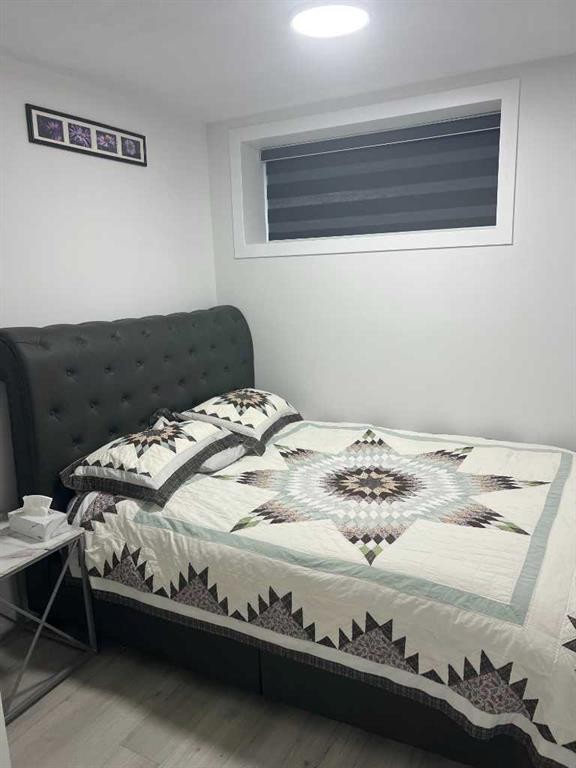 101-Dawson Drive, Chestermere, AB - Indoor Photo Showing Bedroom
