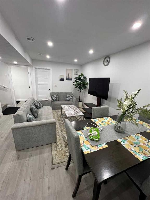 101-Dawson Drive, Chestermere, AB - Indoor