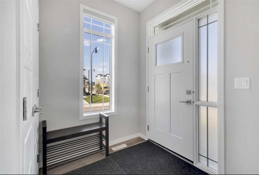 101-Dawson Drive, Chestermere, AB - Indoor Photo Showing Other Room