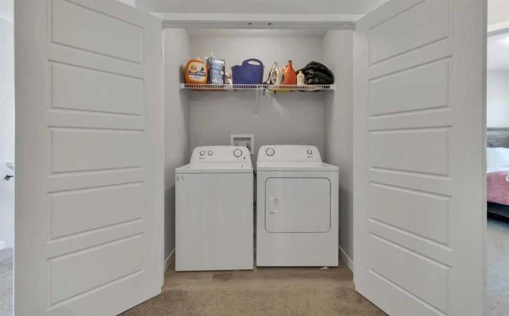 101-Dawson Drive, Chestermere, AB - Indoor Photo Showing Laundry Room