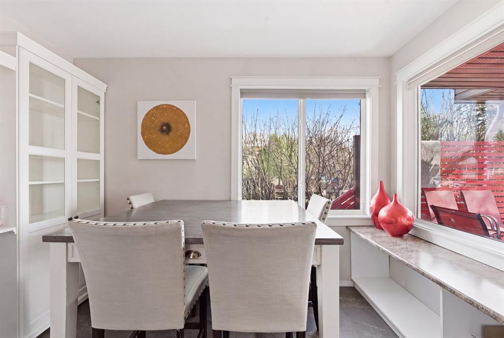 1703 110 Avenue Sw, Calgary, AB - Indoor Photo Showing Dining Room