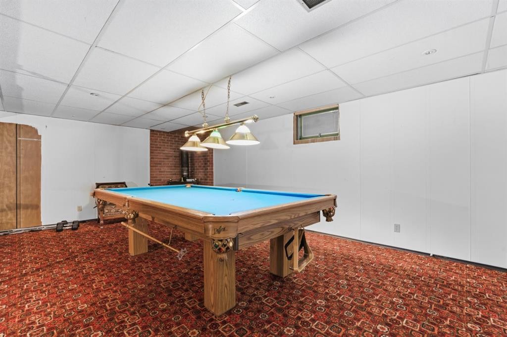 1703 110 Avenue Sw, Calgary, AB - Indoor Photo Showing Other Room