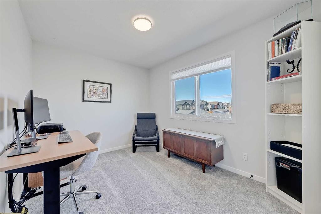 164 Setonstone Manor Se, Calgary, AB - Indoor Photo Showing Office
