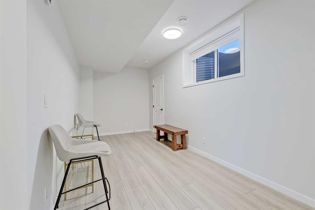 164 Setonstone Manor Se, Calgary, AB - Indoor Photo Showing Other Room