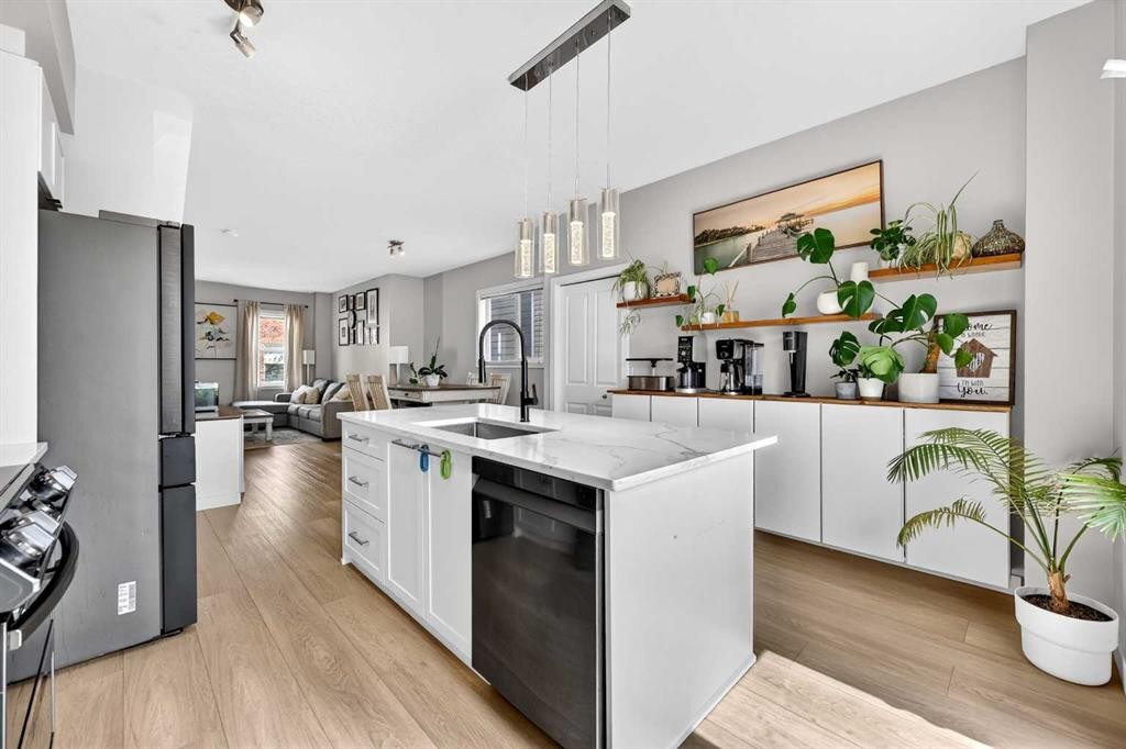 349 Silverado Common Sw, Calgary, AB