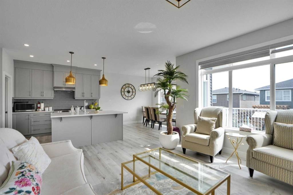 3 Rivercrest Common, Cochrane, AB - Indoor Photo Showing Living Room