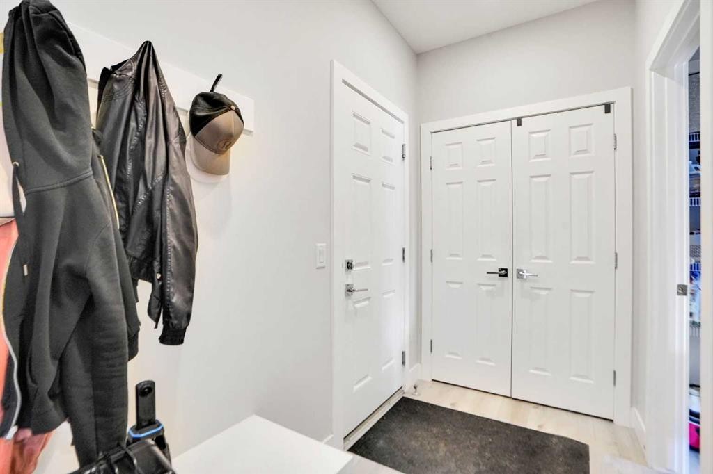 3 Rivercrest Common, Cochrane, AB - Indoor Photo Showing Other Room