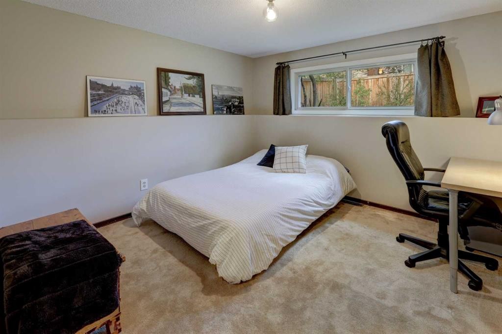 36 Edforth Road Nw, Calgary, AB