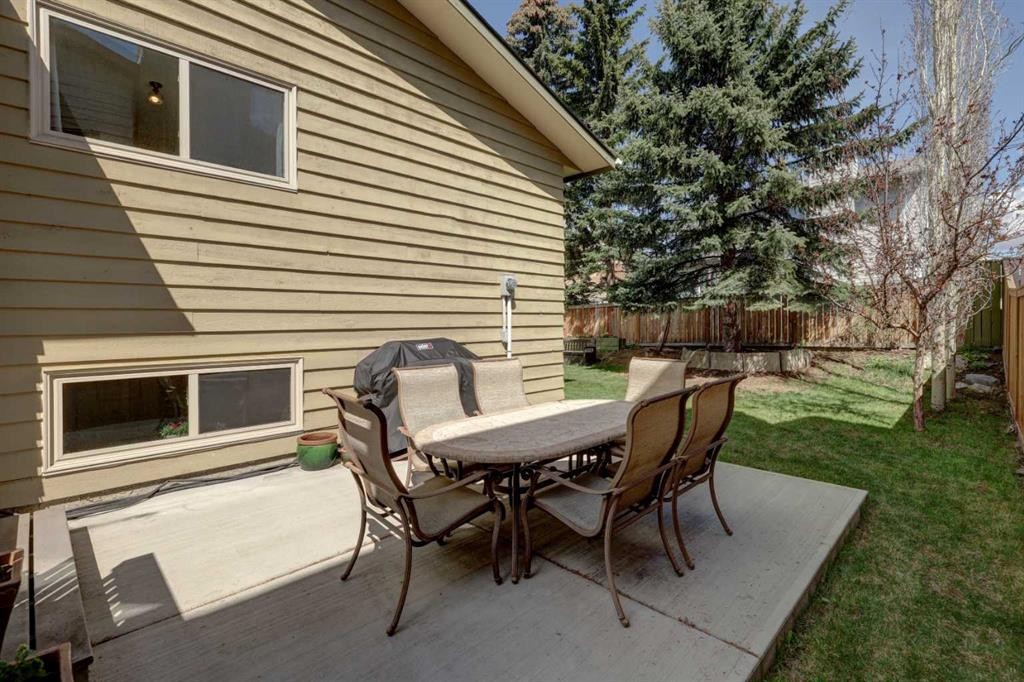 36 Edforth Road Nw, Calgary, AB