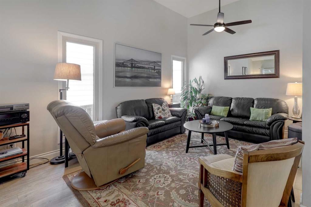 36 Edforth Road Nw, Calgary, AB