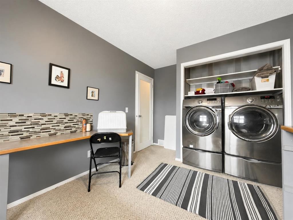 42 Inverness View Se, Calgary, AB - Indoor Photo Showing Laundry Room