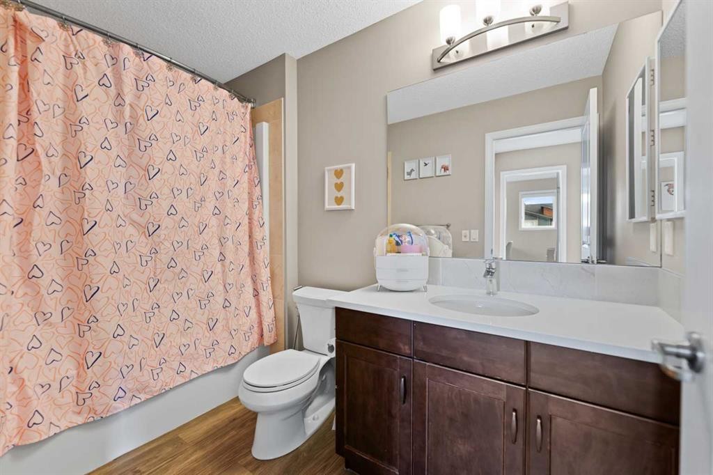 79 Cornerstone Passage Ne, Calgary, AB - Indoor Photo Showing Bathroom