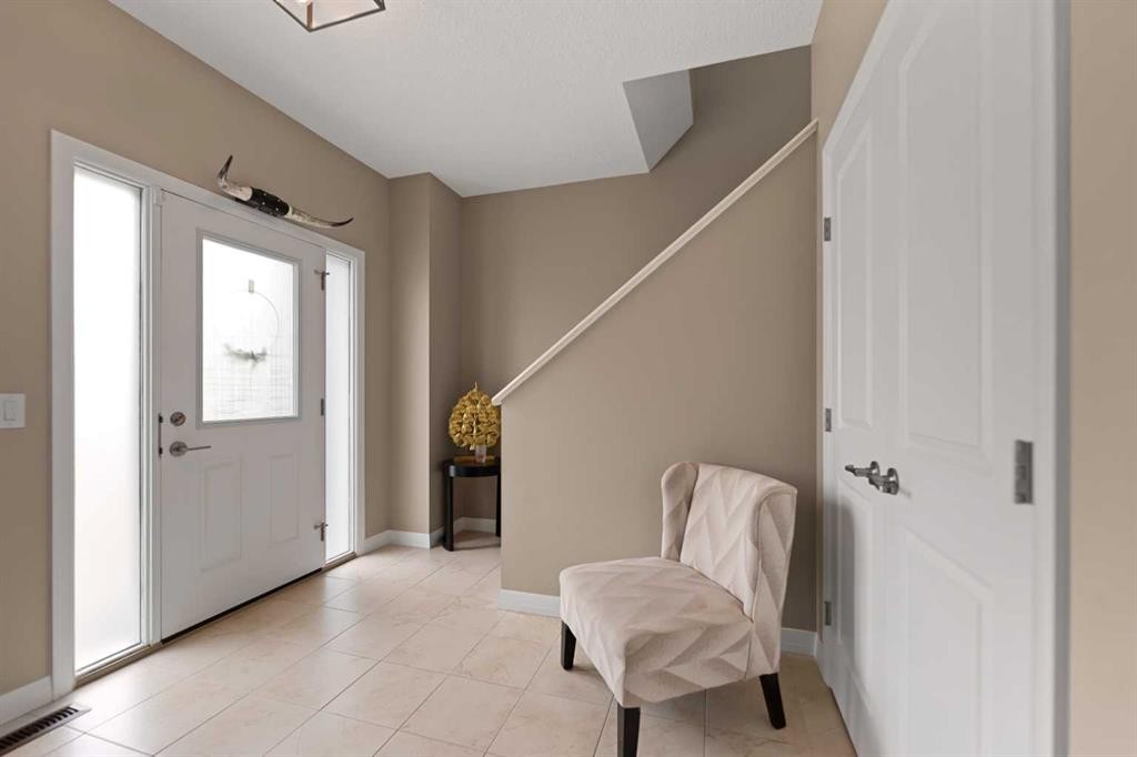 79 Cornerstone Passage Ne, Calgary, AB - Indoor Photo Showing Other Room
