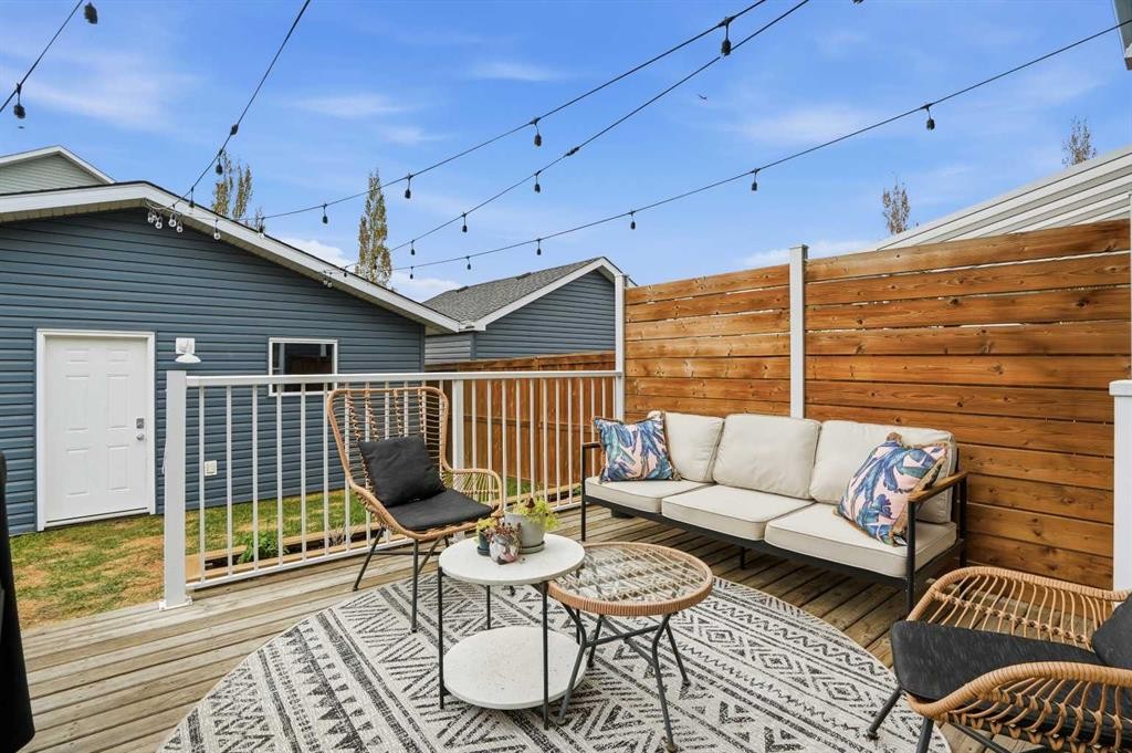 24 Auburn Crest Park Se, Calgary, AB - Outdoor With Deck Patio Veranda With Exterior