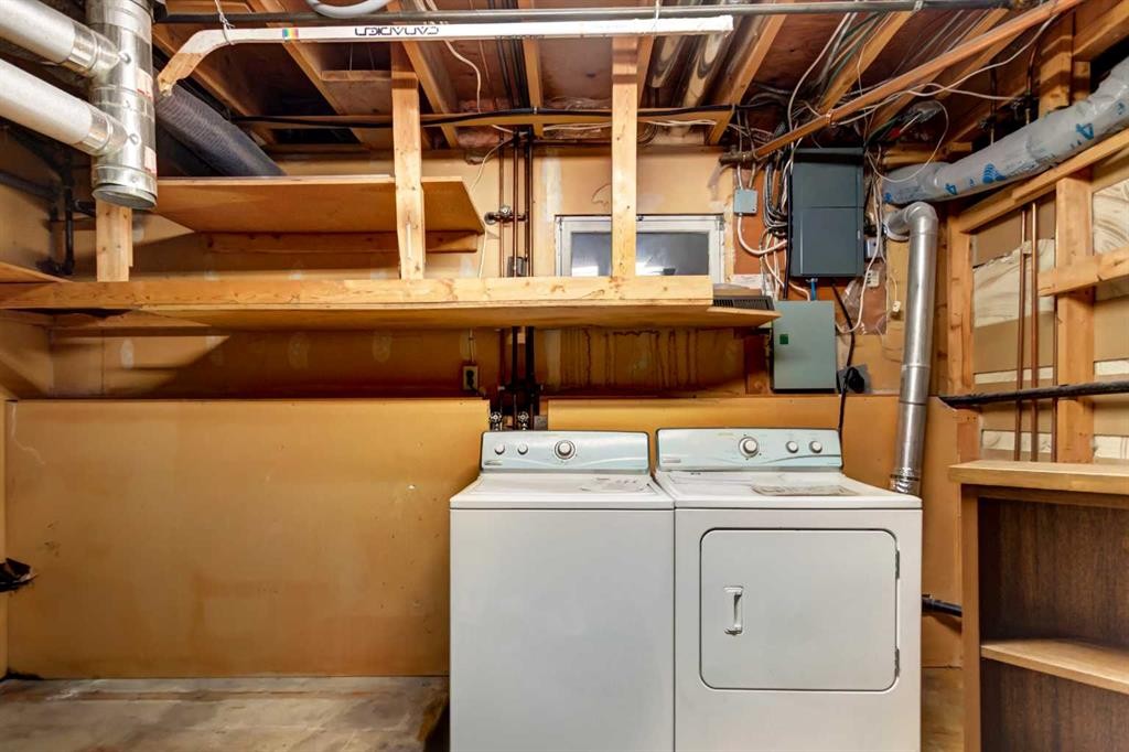 520 Foritana Road Se, Calgary, AB - Indoor Photo Showing Laundry Room