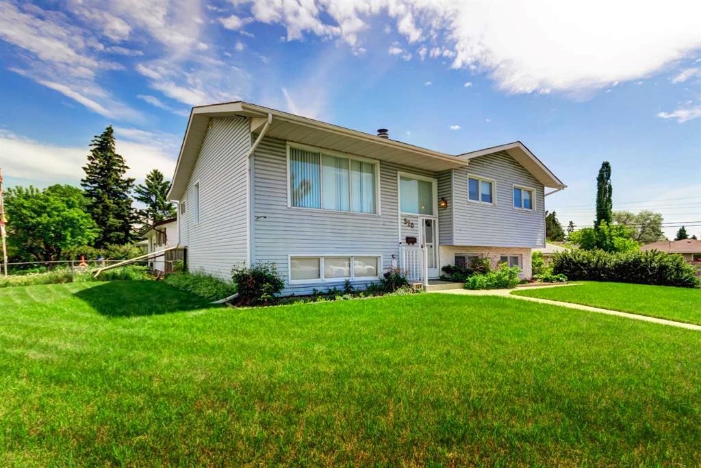 520 Foritana Road Se, Calgary, AB - Outdoor
