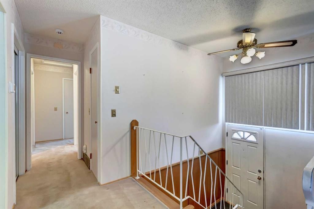 520 Foritana Road Se, Calgary, AB - Indoor Photo Showing Other Room