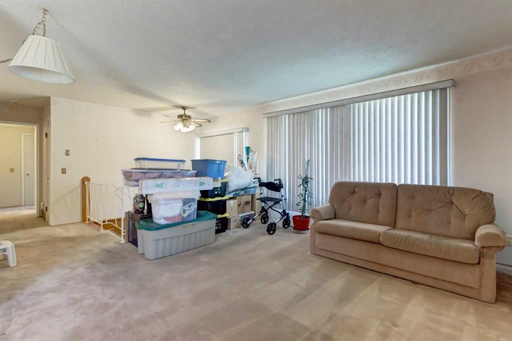 520 Foritana Road Se, Calgary, AB - Indoor