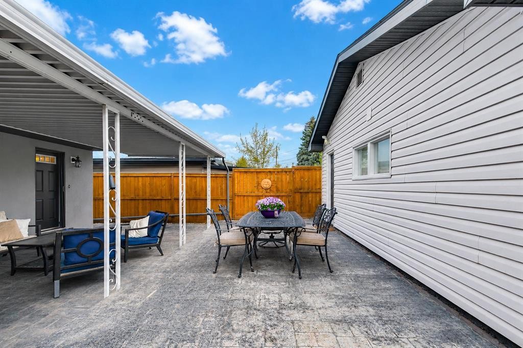 308 99 Avenue Se, Calgary, AB - Outdoor With Deck Patio Veranda With Exterior