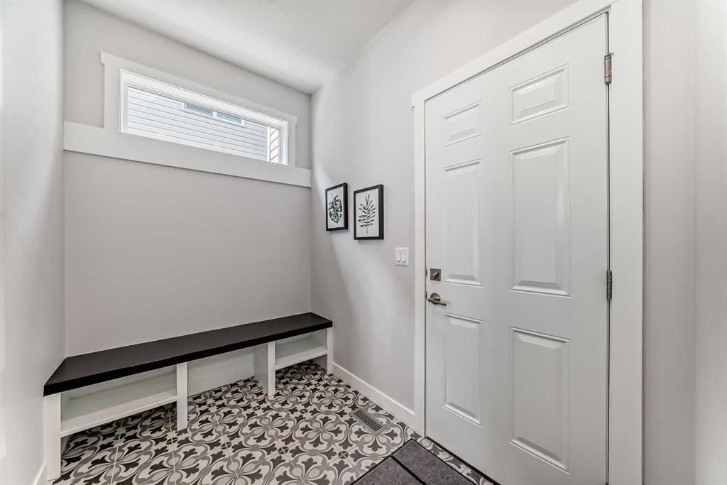 420 Legacy View Se, Calgary, AB - Indoor Photo Showing Other Room