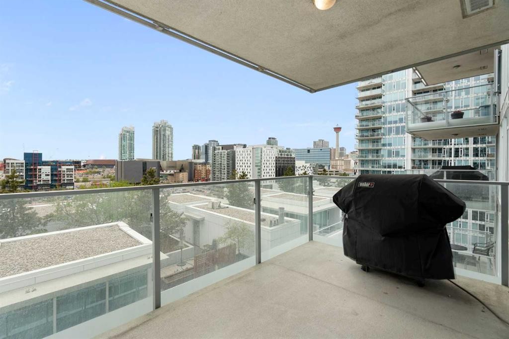 1006-519 Riverfront Avenue Se, Calgary, AB - Outdoor With Balcony With Exterior