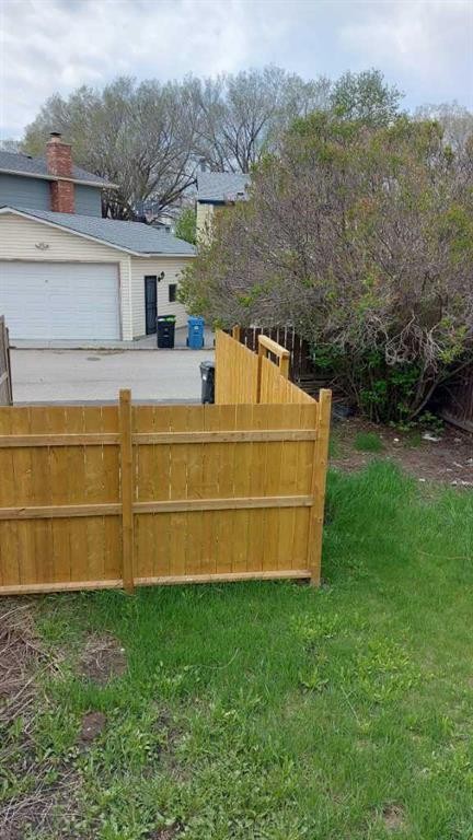 821 Whitemont Drive Ne, Calgary, AB - Outdoor