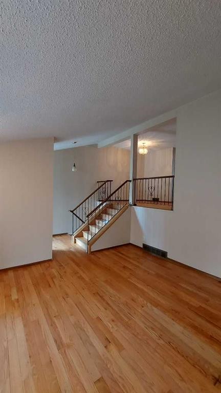 821 Whitemont Drive Ne, Calgary, AB - Indoor Photo Showing Other Room