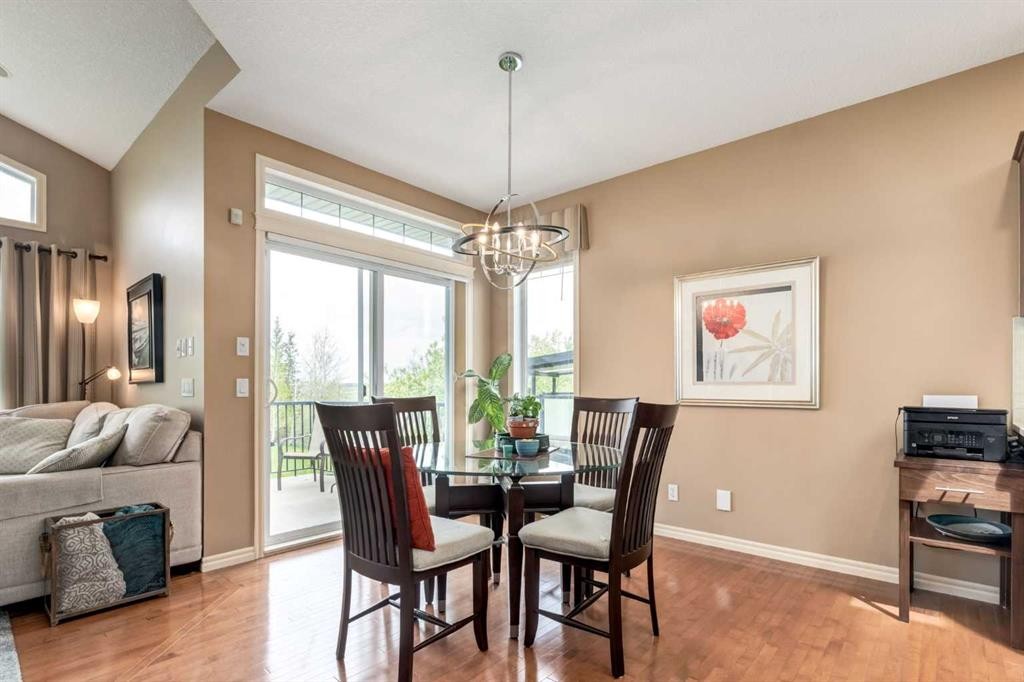 38 Kincora Terrace Nw, Calgary, AB - Indoor Photo Showing Dining Room