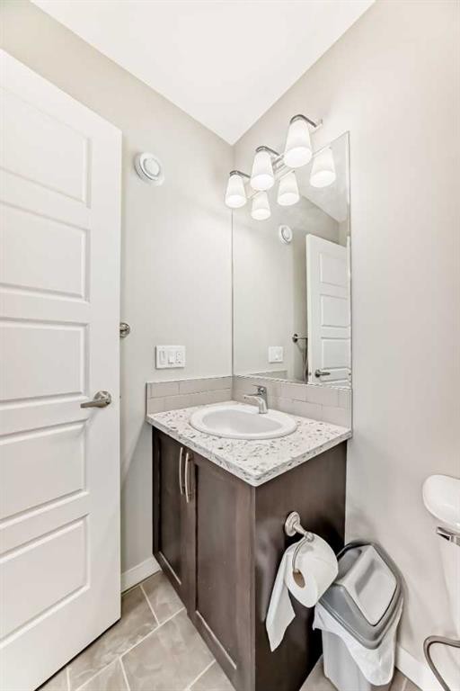 228 Red Embers Way Ne, Calgary, AB - Indoor Photo Showing Bathroom