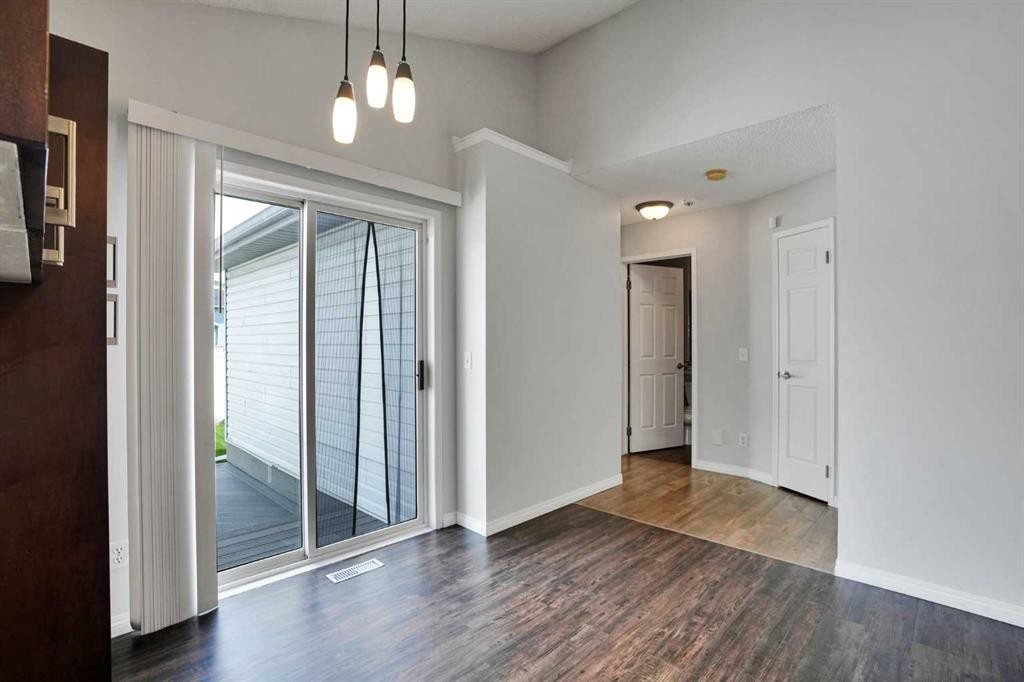 42 Harvest Rose Circle Ne, Calgary, AB - Indoor Photo Showing Other Room