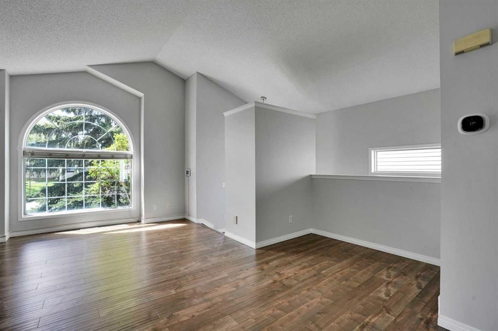 42 Harvest Rose Circle Ne, Calgary, AB - Indoor Photo Showing Other Room