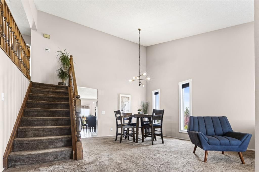 235 Deerview Drive Se, Calgary, AB - Indoor Photo Showing Other Room