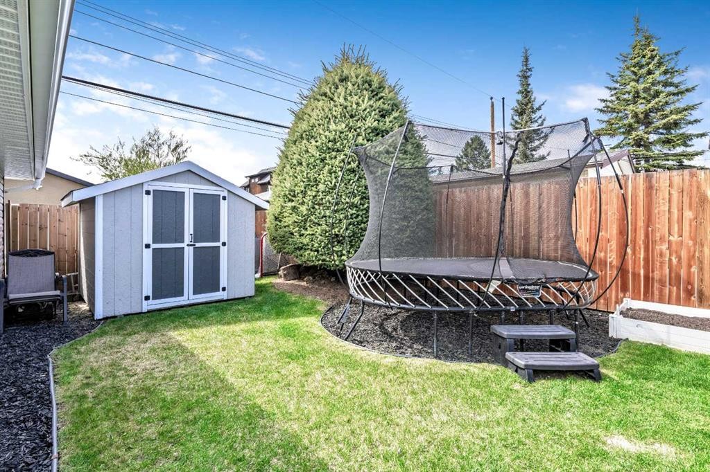 6007 34 Street Sw, Calgary, AB - Outdoor