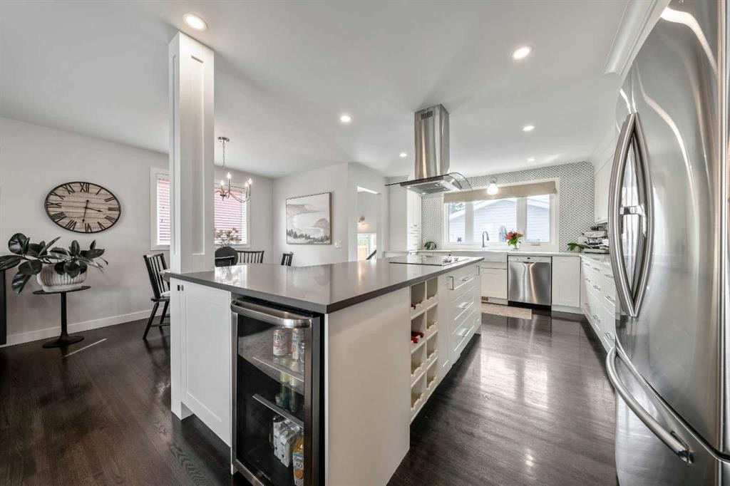 6007 34 Street Sw, Calgary, AB - Indoor