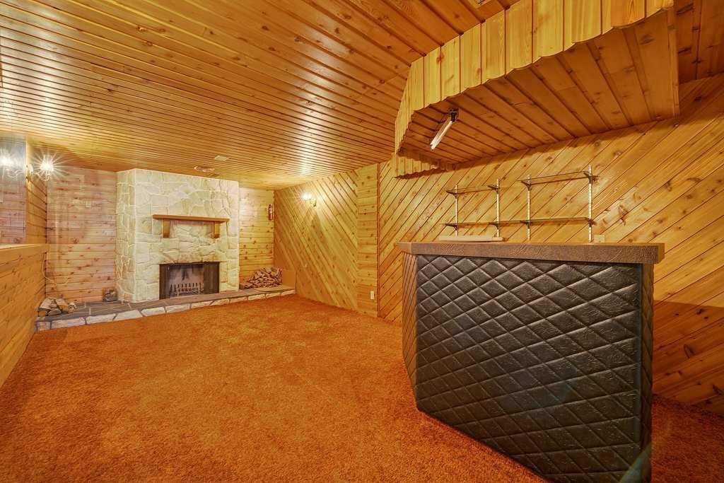 83 Ferncliff Crescent Se, Calgary, AB - Indoor With Fireplace
