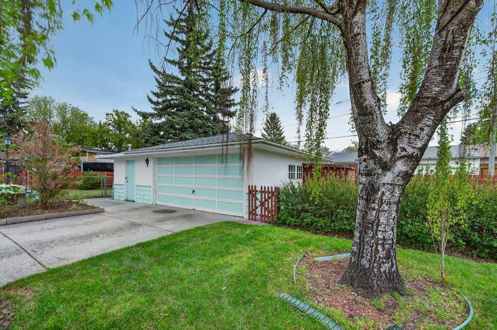 83 Ferncliff Crescent Se, Calgary, AB - Outdoor