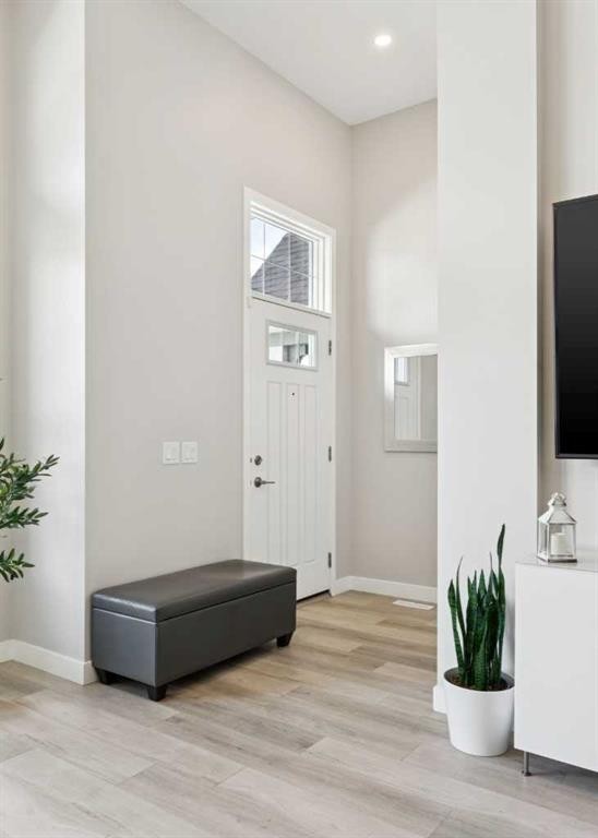 303 Masters Row Se, Calgary, AB - Indoor Photo Showing Other Room