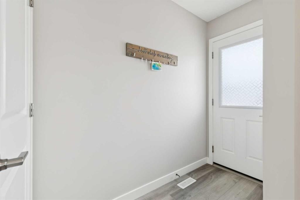 303 Masters Row Se, Calgary, AB - Indoor Photo Showing Other Room