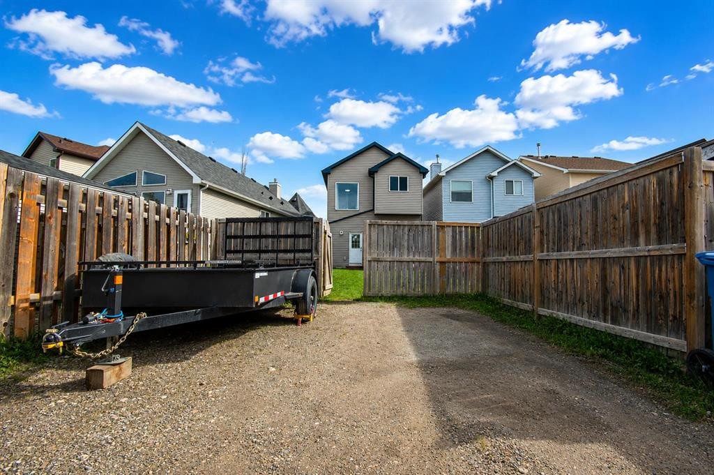 168 Prestwick Heights Se, Calgary, AB - Outdoor