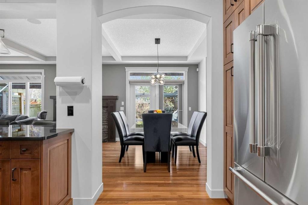 30 Cranarch Circle Se, Calgary, AB - Indoor Photo Showing Dining Room