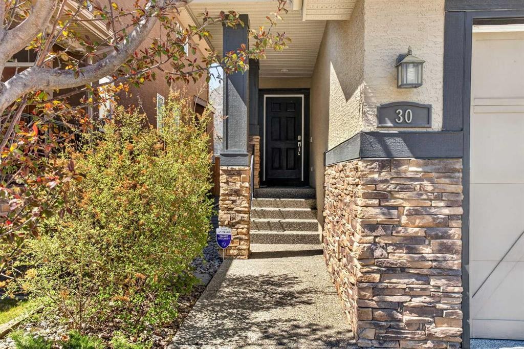 30 Cranarch Circle Se, Calgary, AB - Outdoor