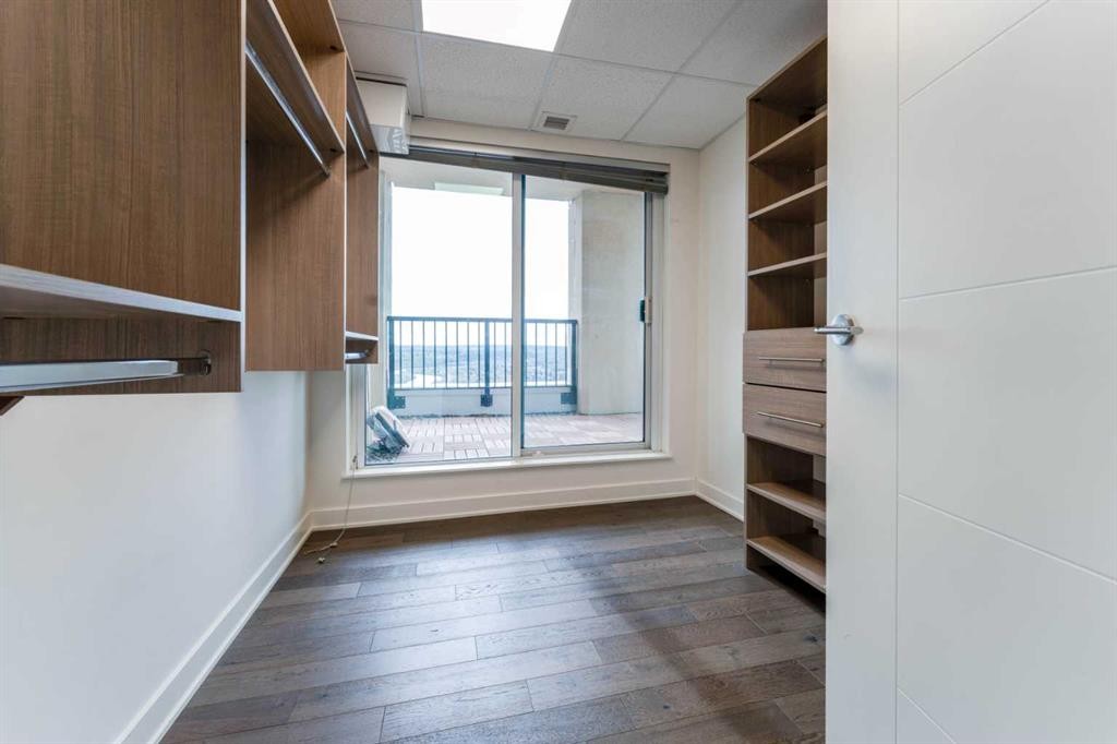 3402-930 6 Avenue Sw, Calgary, AB - Indoor