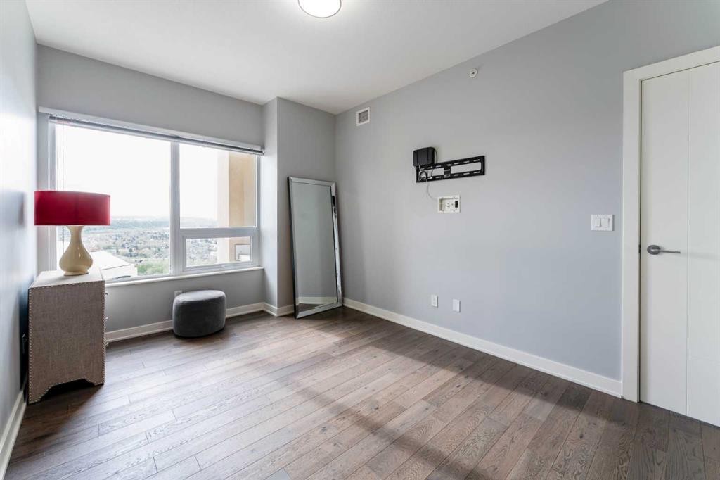 3402-930 6 Avenue Sw, Calgary, AB - Indoor Photo Showing Bathroom