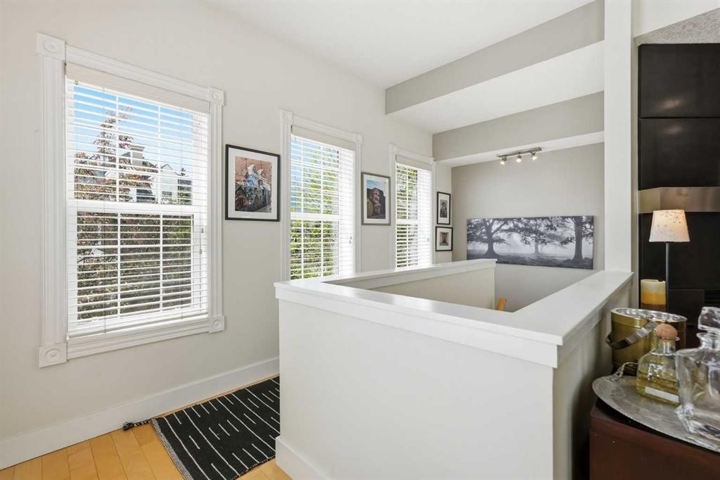 130 Garrison Square Sw, Calgary, AB - Indoor Photo Showing Other Room