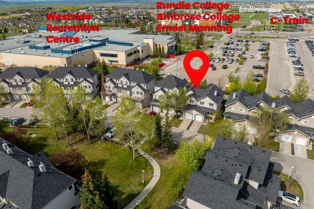 144 Simcoe Place Sw, Calgary, AB - Outdoor With View