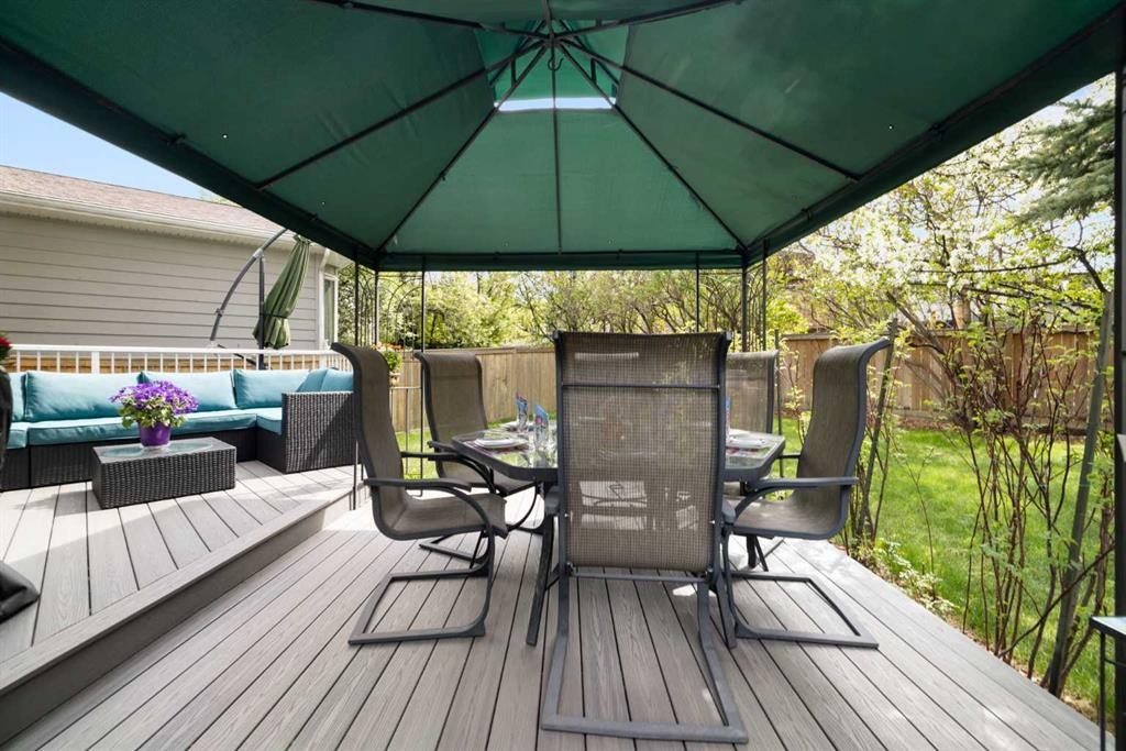 14207 Deer Run Boulevard Se, Calgary, AB - Outdoor With Deck Patio Veranda With Exterior