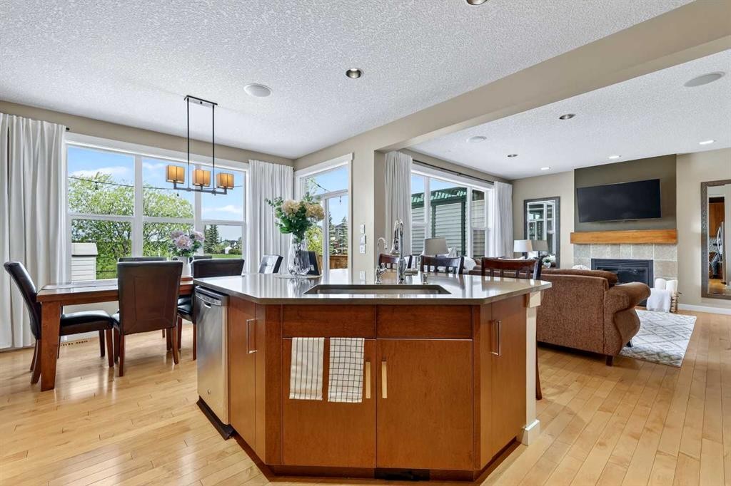 44 Elgin Meadows Link Se, Calgary, AB