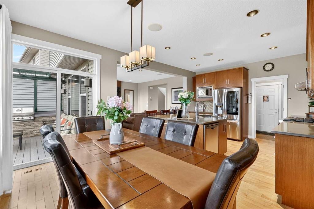 44 Elgin Meadows Link Se, Calgary, AB